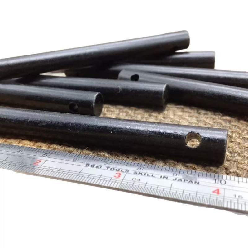 2PCS 8 * 80mm Perforated Campi - đánh giá và giá Ferro Rod Striker