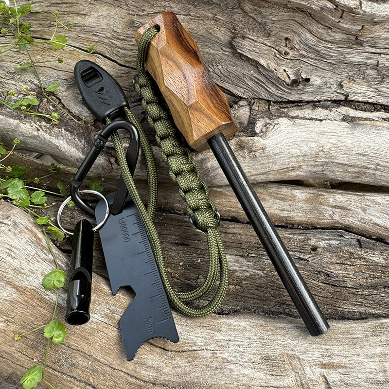 New Outdoor Flint Fire Starter - đánh giá và giá Ferro Rod Striker
